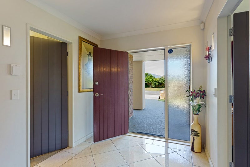 4 Meadow Court, Paraparaumu - Carousel 23