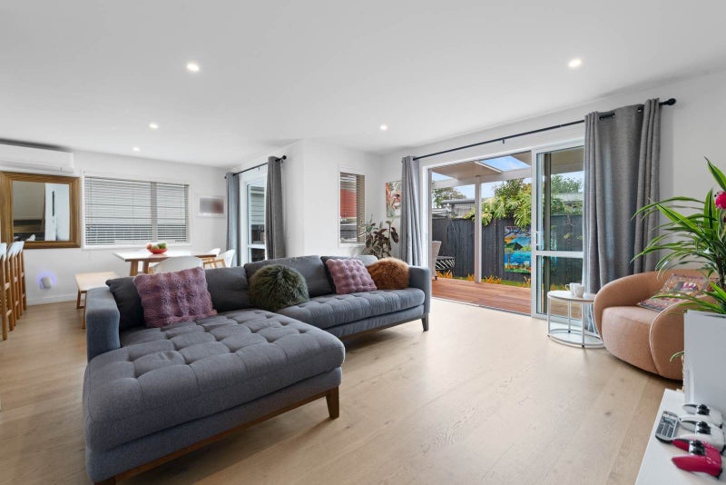 2A Taranto Place, Glendowie, Auckland City, Auckland - Carousel 2