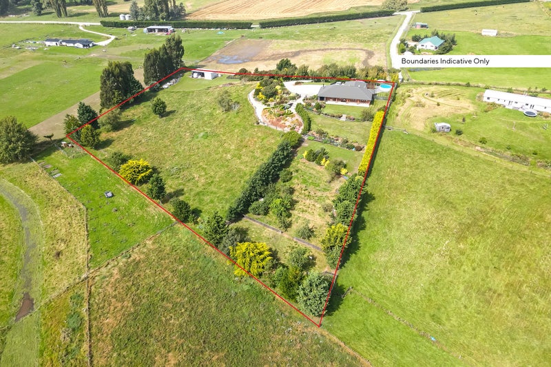 100 King Road, Rosewill - Carousel 2