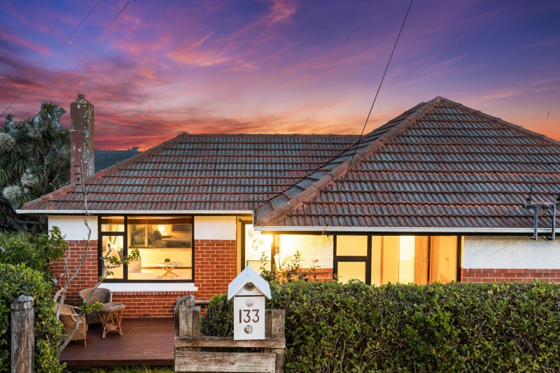 133 Gladstone Road, Dalmore, Dunedin - Carousel 1