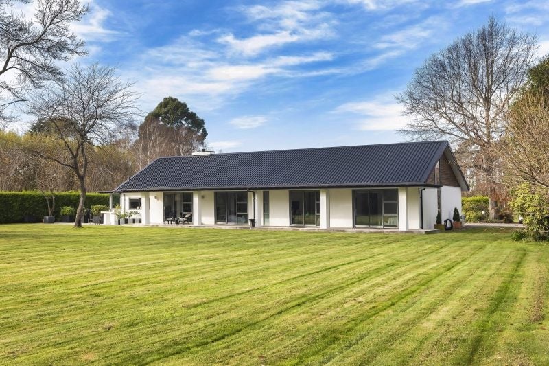 569 Johns Road, Harewood, Christchurch - Carousel 1