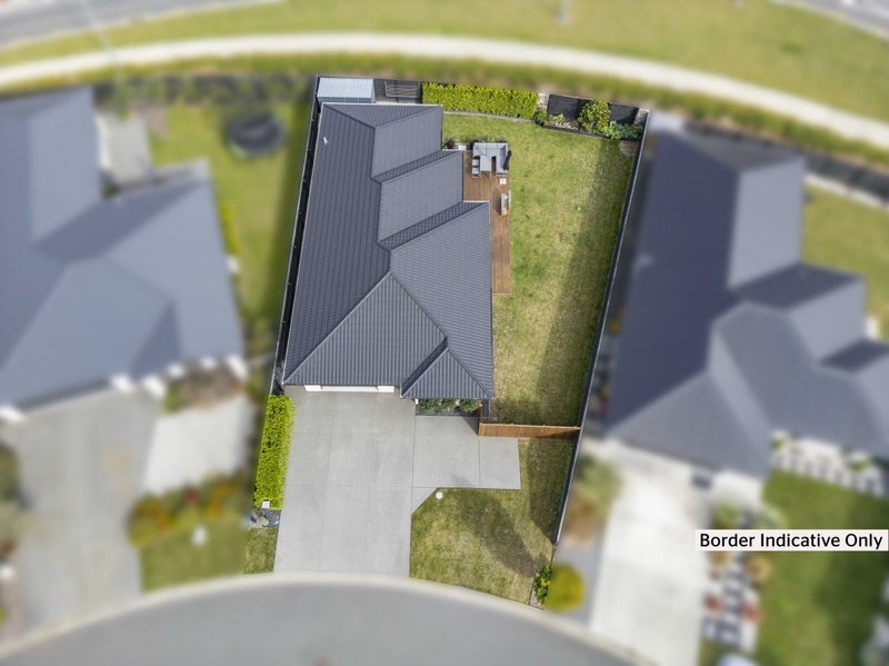 24 John Raven Lane, Woodend, Woodend - Carousel 31