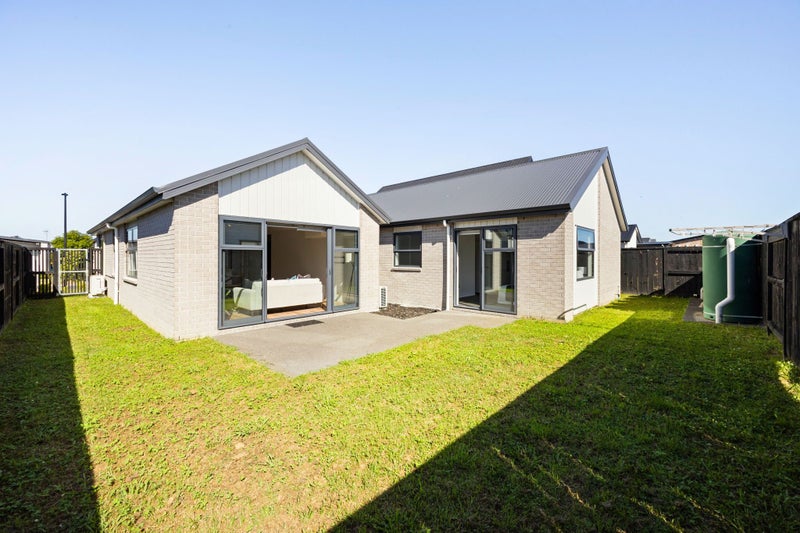 19 Guillaume Street, Chartwell, Hamilton - Carousel 19