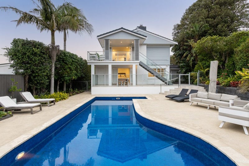 107 East Coast Road, Castor Bay, Auckland - Carousel 1