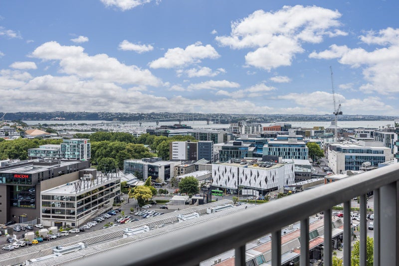 1104/53 Cook Street, Auckland Central, Auckland - Carousel 2