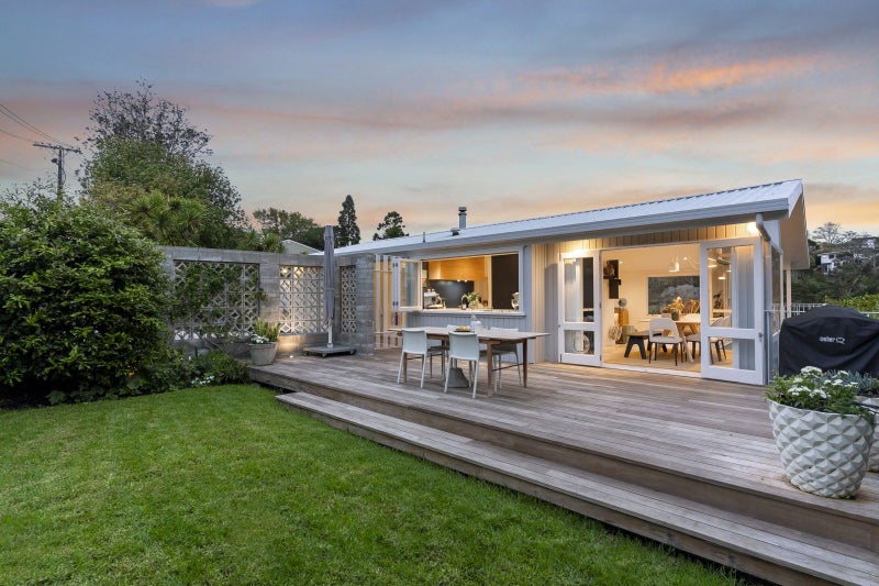 44 Grampian Road, St Heliers, Auckland - Carousel 2