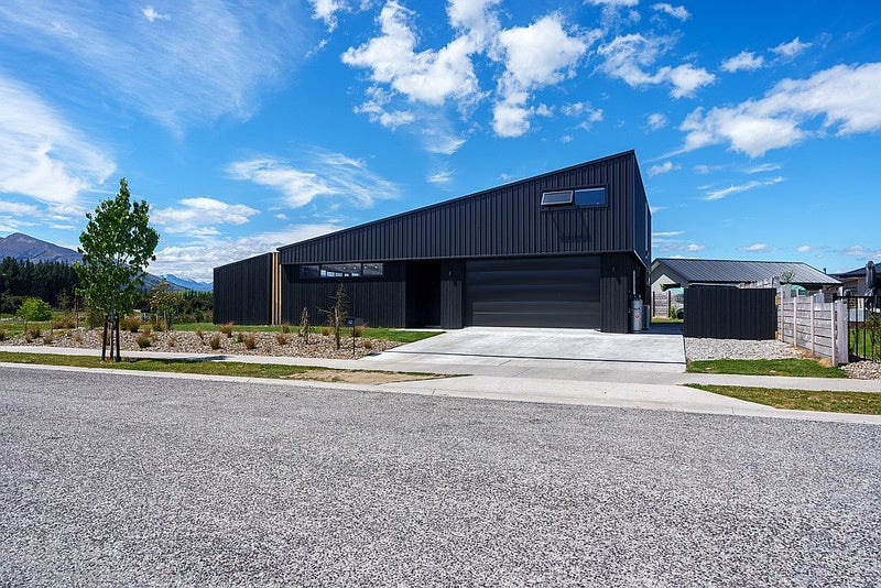 12 Tahi Street, Albert Town, Wanaka - Carousel 2