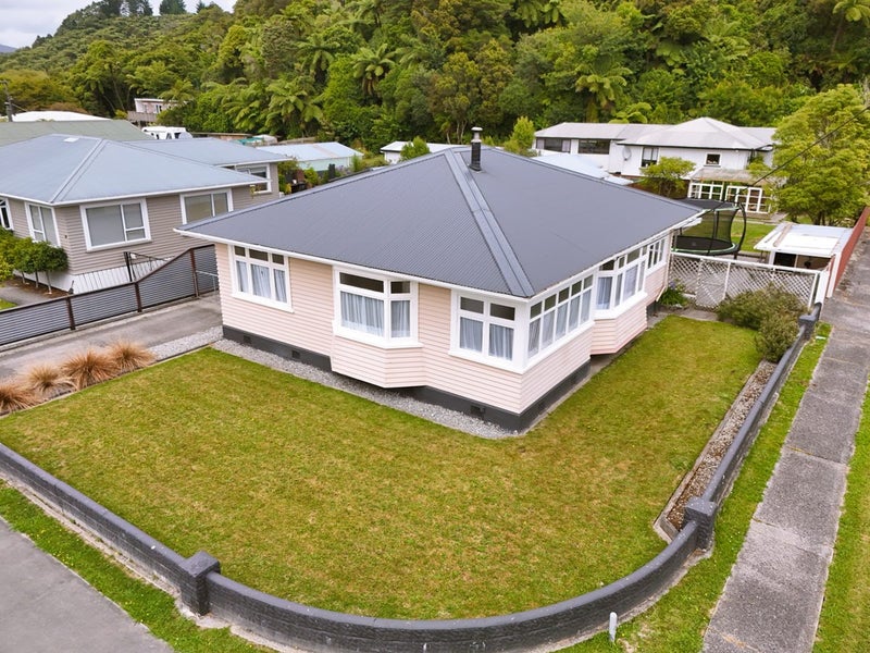 72 Marlborough Street, Greymouth, Greymouth - Carousel 1