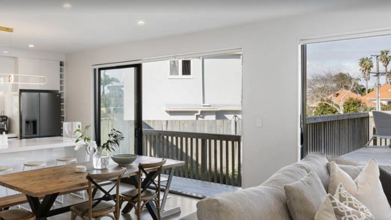 35D Konini Road, Greenlane, Auckland - Carousel 1