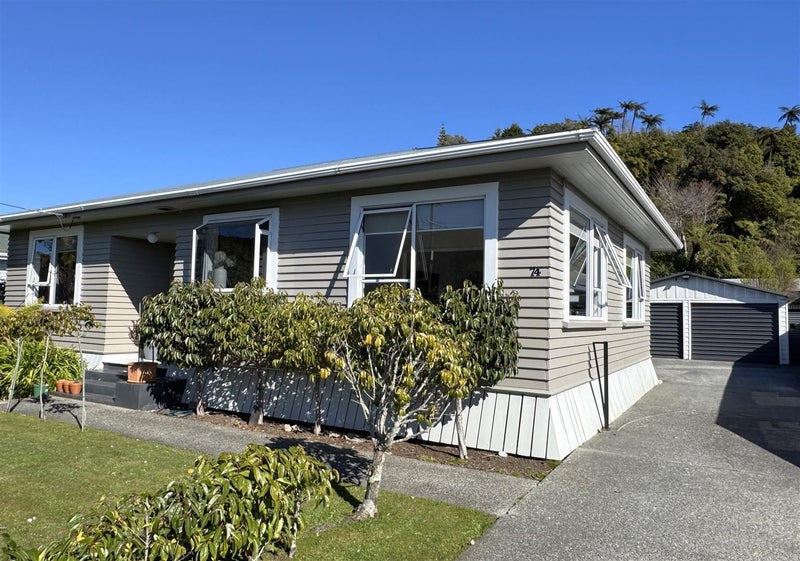 74 Marlborough Street, Greymouth, Greymouth - Carousel 1