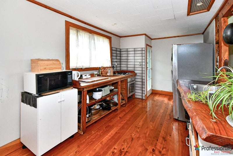 2 Serrano Place, Clover Park, Auckland - Carousel 2