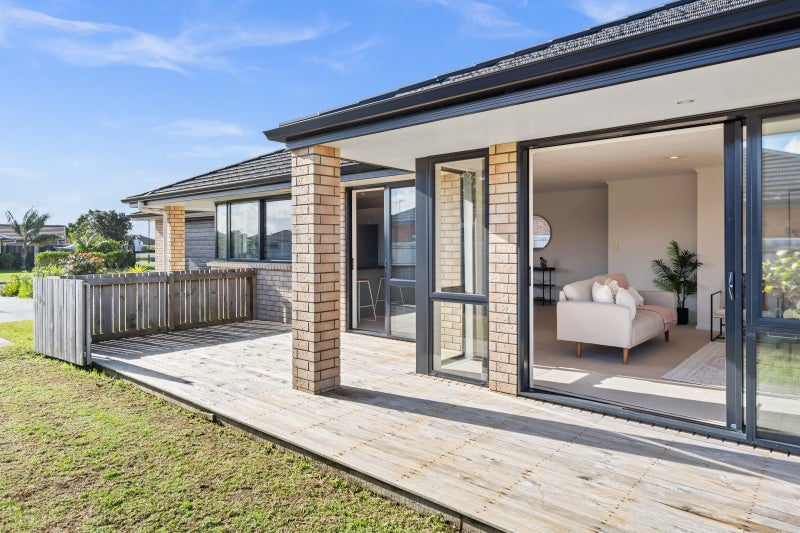 24 Kowi Lakes Drive, One Tree Point - Carousel 2