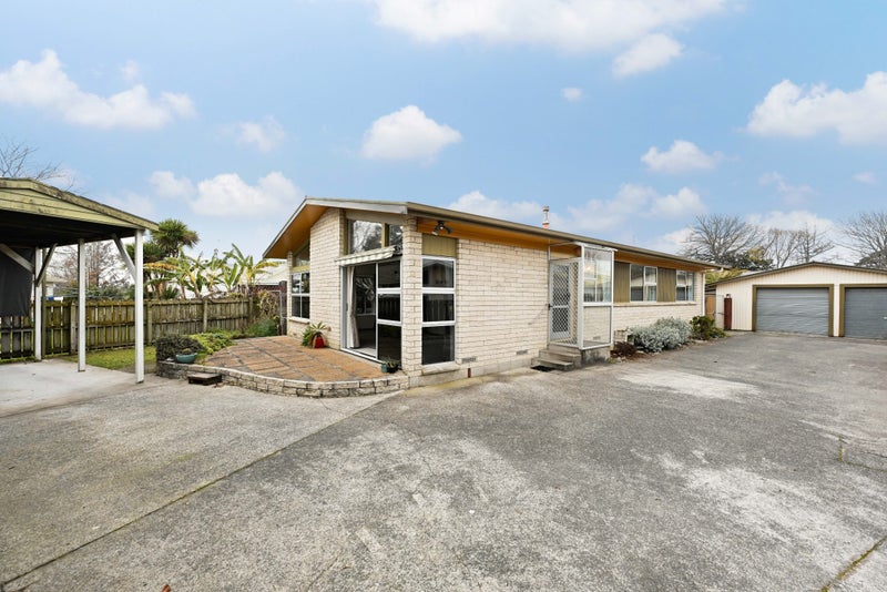 79 Snell Drive, Chartwell, Hamilton - Carousel 1