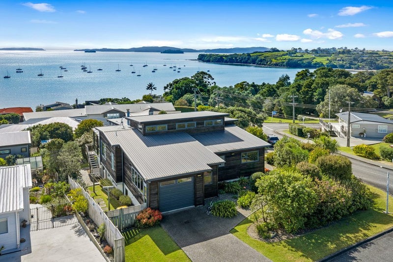 19 Alexander Road, Algies Bay, Warkworth - Carousel 1