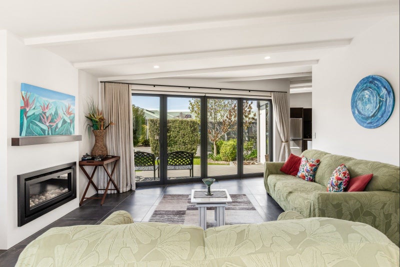 71H Maxwell Road, Blenheim - Carousel 2