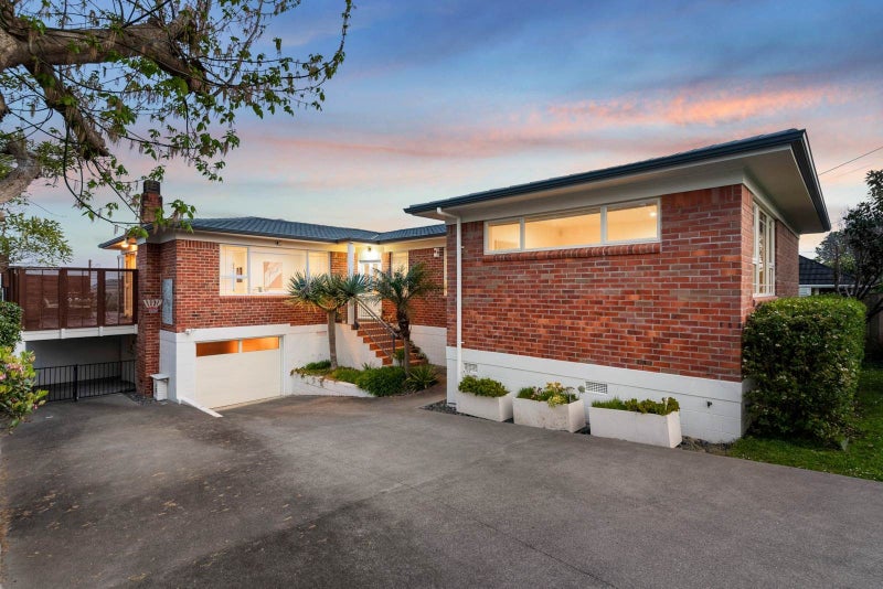 20 Bayview Road, Hauraki, Auckland - Carousel 1