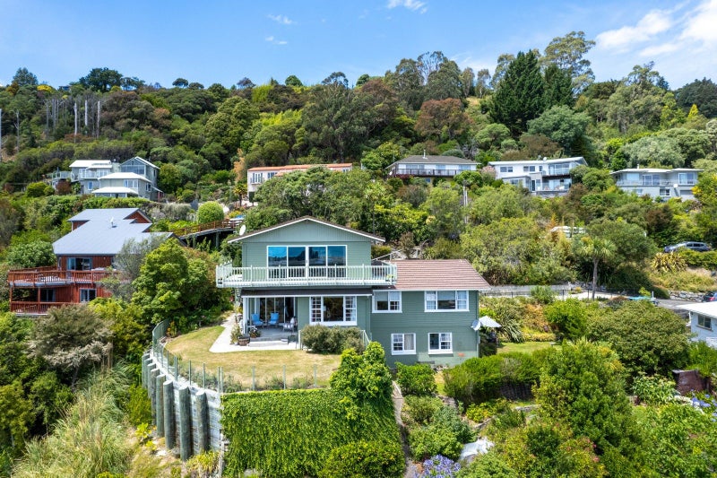 21 Orakei Street, Tahunanui, Nelson - Carousel 1