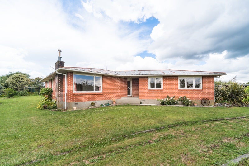 10 Somerset Crescent, Highbury, Palmerston North - Carousel 1