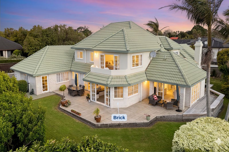 62 Manor Park, Sunnyhills, Auckland - Carousel 2