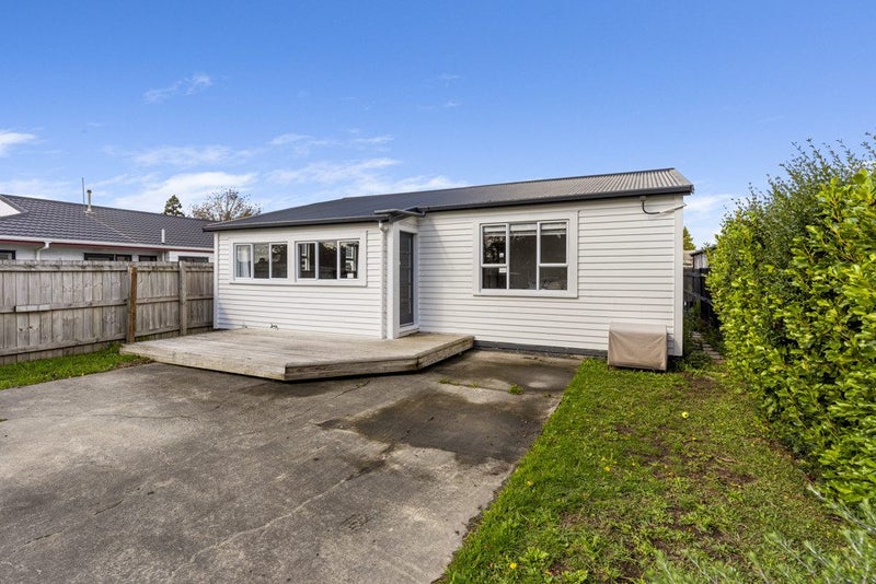 18 McGregor Street, Milson, Palmerston North - Carousel 1