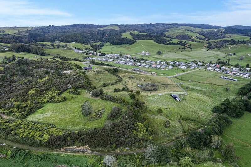 35A Valley Road, Hikurangi, Hikurangi - Carousel 33