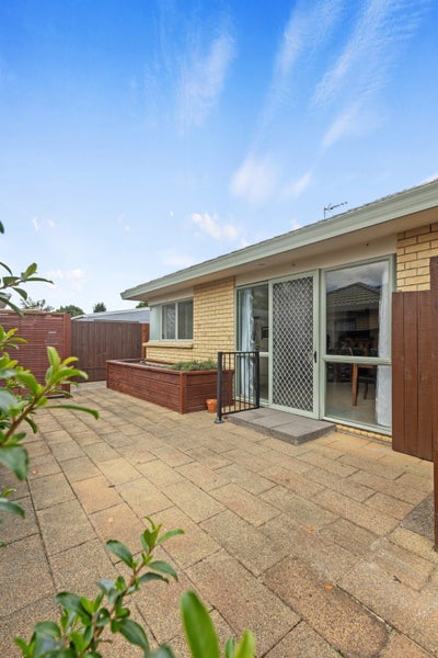 18B Emmett Street, Greerton, Tauranga - Carousel 1