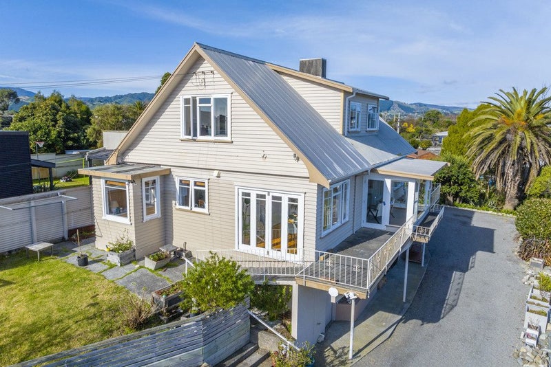 8 Eatwell Avenue, Paraparaumu Beach, Paraparaumu - Carousel 2