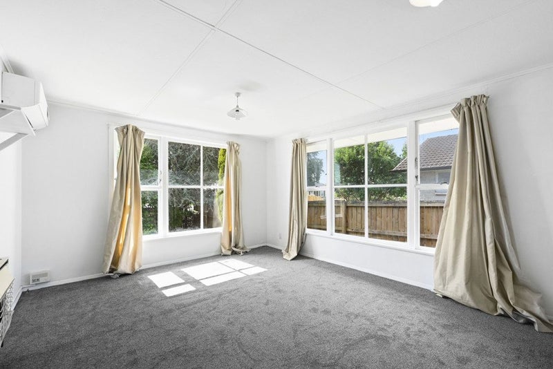 77 Snell Drive, Chartwell, Hamilton - Carousel 2