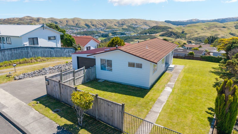 4 Maraval Crescent, Grenada Village, Wellington - Carousel 1