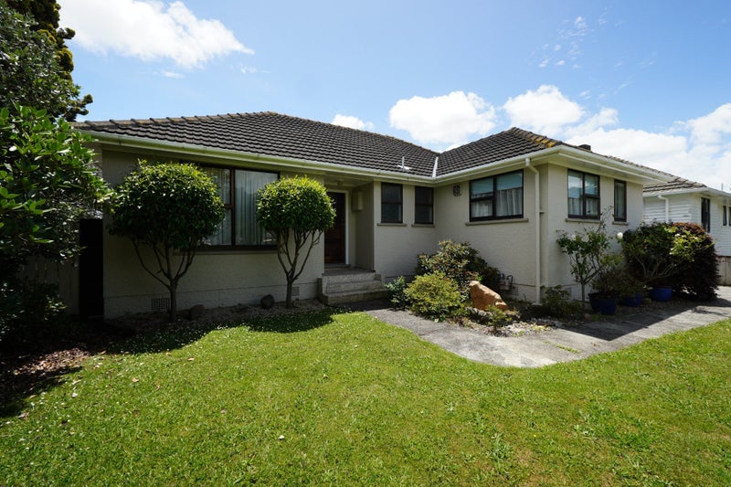 9 Bristol Crescent, Roslyn, Palmerston North - Carousel 2