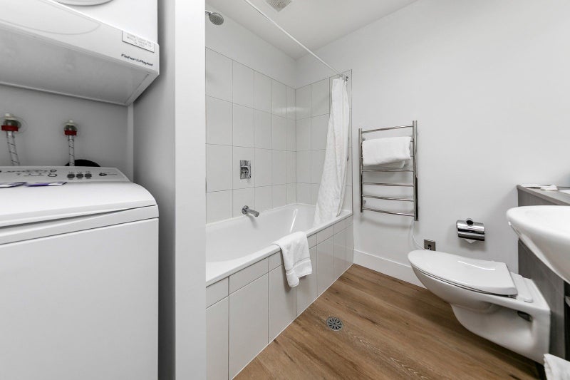 313/31 Davis Crescent, Newmarket, Auckland - Carousel 13