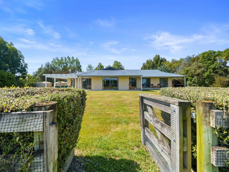 Property Valuation for 12 Hawkins Drive, Martinborough Trade Me