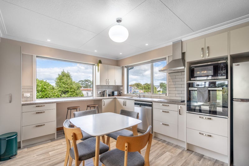 42 Doon Street, Invercargill, Invercargill, Southland - Carousel 2