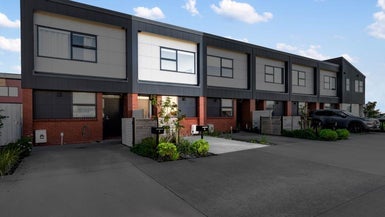 6 Magnetite Lane, Flat Bush, Auckland - Carousel 1