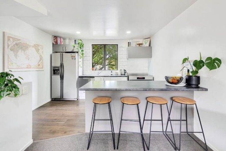 18/25 Rossmay Terrace, Mount Eden, Auckland  - Carousel 1