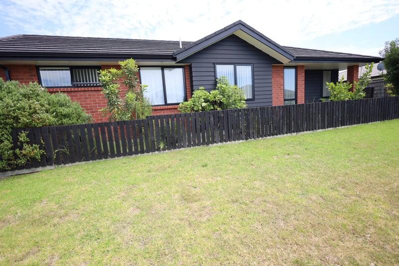 4 Toi Place, Papamoa, Papamoa - Carousel 1