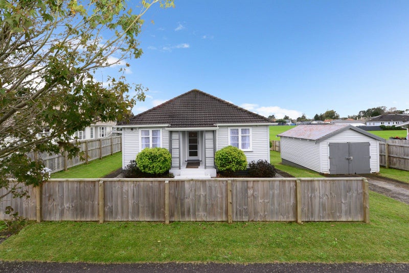 36 Rimu Street, Maeroa, Hamilton - Carousel 1
