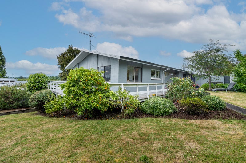 18 Callard Place, Riverlea, Hamilton - Carousel 1