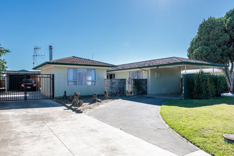 156 Portsmouth Road, Flaxmere, Hastings - Carousel 1