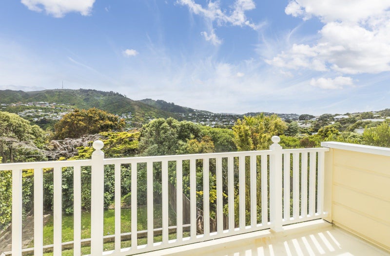212 Cockayne Road, Ngaio, Wellington - Carousel 2