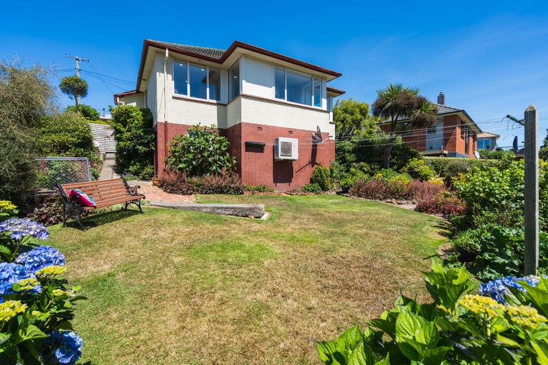 76 Caldwell Street, Brockville, Dunedin - Carousel 1