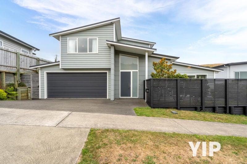 14 Crompton Avenue, Churton Park, Wellington - Carousel 1