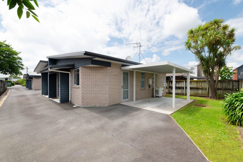 20D Lyon Street, Frankton, Hamilton - Carousel 1