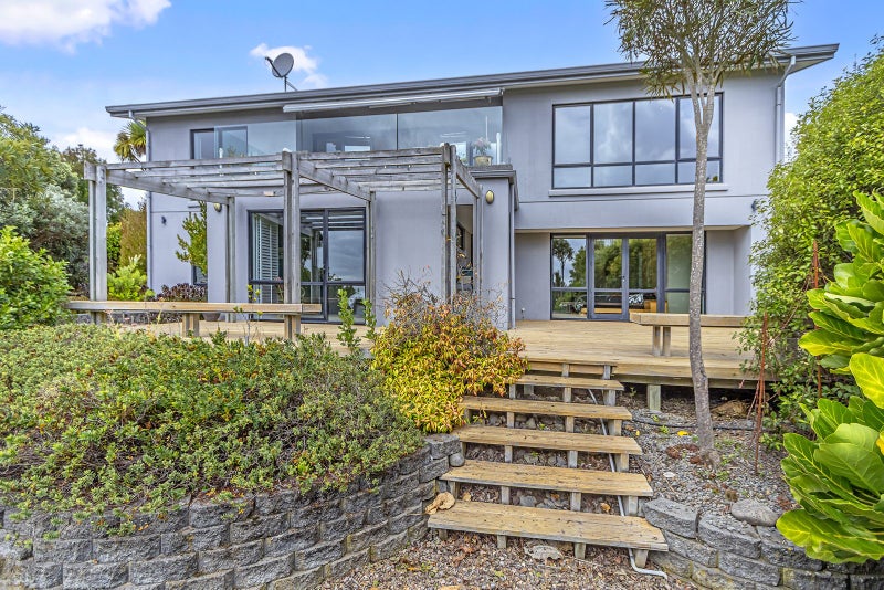 93 Longhurst Terrace, Cashmere, Christchurch City, Canterbury - Carousel 2