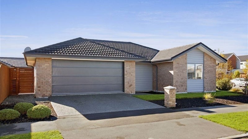 6 Kittyhawk Avenue, Wigram, Christchurch - Carousel 1