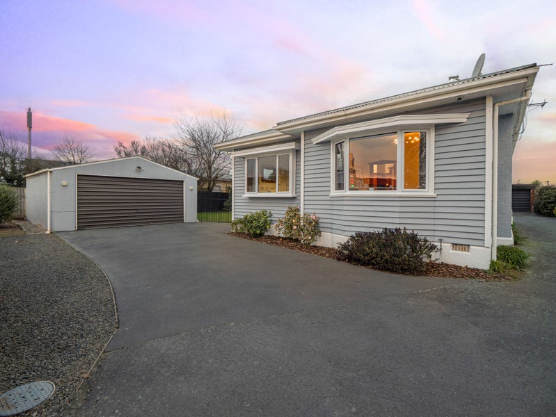 1/274 Main North Road, Redwood, Christchurch - Carousel 1
