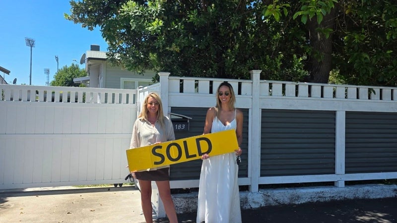 183 Georges Drive, Napier South, Napier - Carousel 1