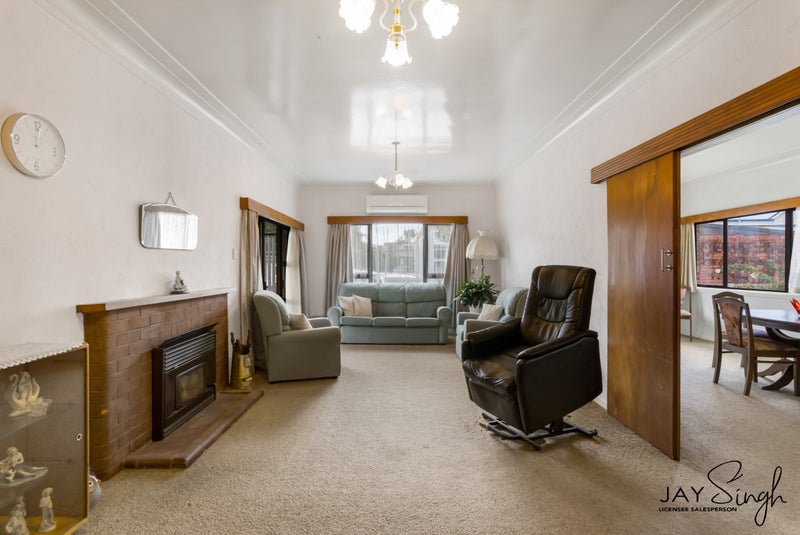 11 North Road, Papakura - Carousel 2