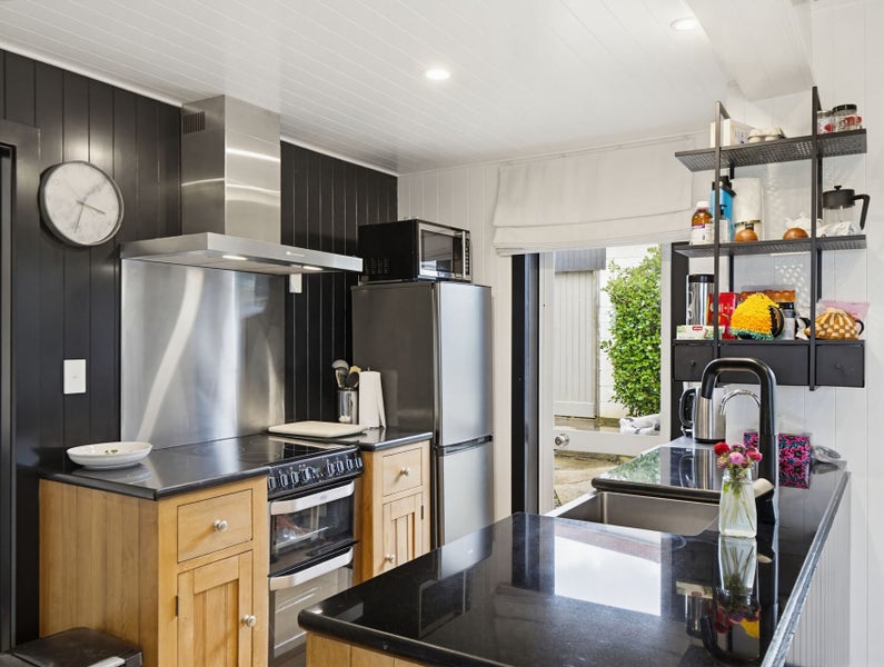 8 Island Terrace, Motunau, Hurunui, Canterbury - Carousel 2