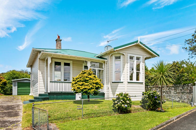 16 Tarata Street, Mount Eden, Auckland - Carousel 1